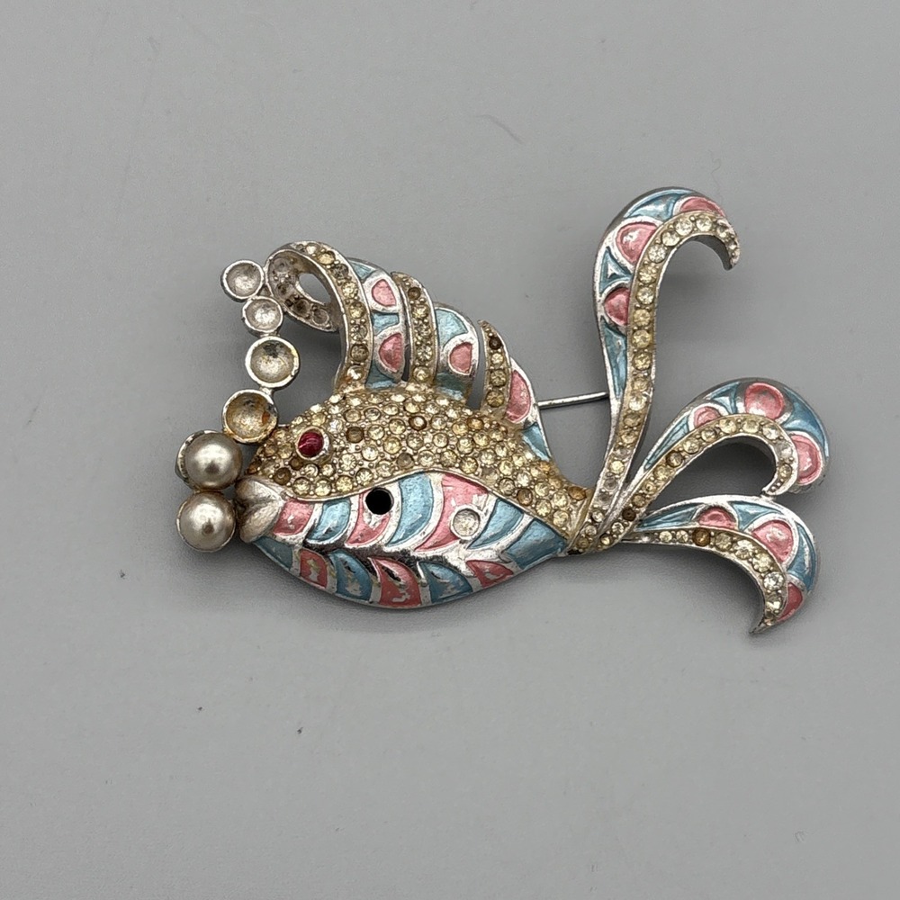 Fish Blowing Bubbles Vintage Brooch Pin Enamel Rhinestone Faux‎ Pearl Metal READ
